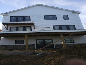 Recinos Siding Contractor LLC - Photo -1
