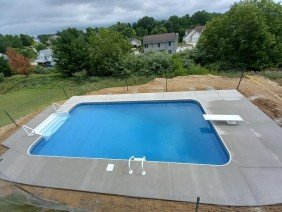 Polynesian Pool & Spa - Photo 5