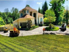 AID PAVING, LLC - Photo 5