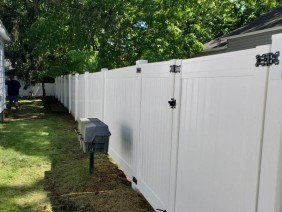 Muskegon Fence Company - Photo 1