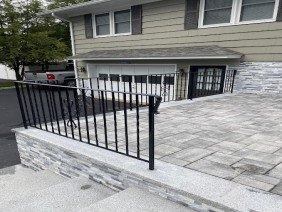 Railings of America - Photo 1