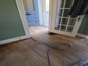Dias Hardwood Floors - Photo 4