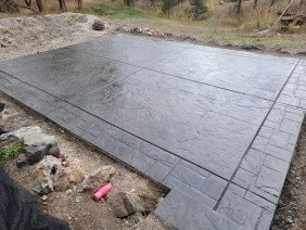 Brown Concrete - Photo 1