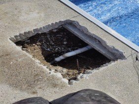 POOL SHARKS - Photo 3