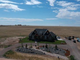 Blue Ribbon Lawn & Landscape, LLC - Photo 3