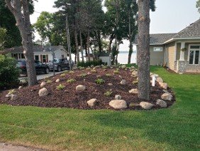 Creative Landscaping - Photo 1