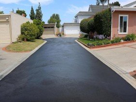 Ahrens Asphalt Paving & Seal Coating - Photo 4