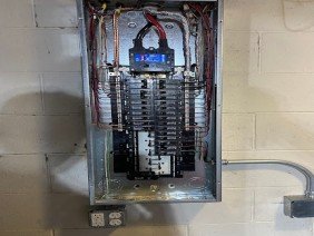 Trusted Electric - Photo 0