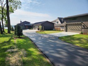 Tulip City Asphalt Paving - Photo 1