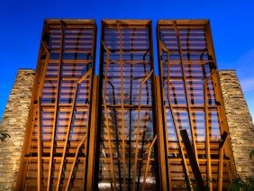 Sargon Steel - Photo 1