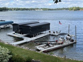 Minnesota Dock and Lift - Photo -1