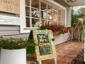 Barefoot Dwelling - Photo 0