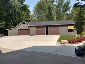 Lloyd's Door Systems - Photo 4