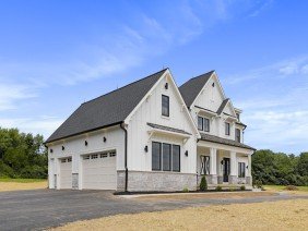 Woodbridge Homes LLC - Photo 6