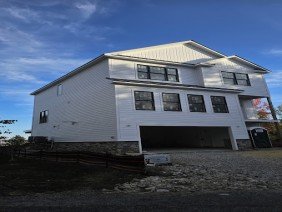 Recinos Siding Contractor LLC - Photo 1