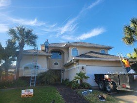 Anything and Everything Roofing - Photo 4