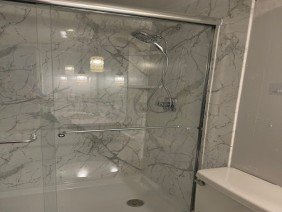 1-800-HANSONS - Photo -1