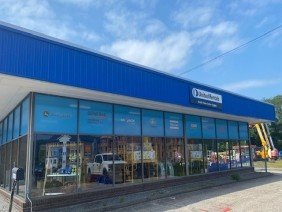 United Rentals - Photo 4