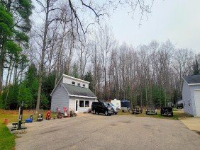 Express Rental - Photo 3