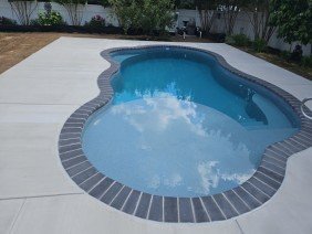 Splash Fiberglass Pool Company - Photo 0