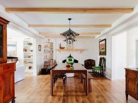 Axis Architecture + Interiors - Photo 1