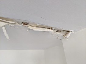Hole in the Wall Repair Services - Photo 5