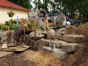 Field Outdoor Spaces - Photo 3