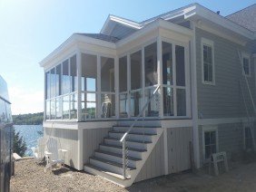 Jr's Glass & Windows - Photo 0