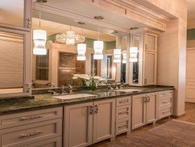 Blue Desert Interiors - Photo -1