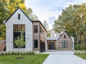 La Marco Homes - Photo 6