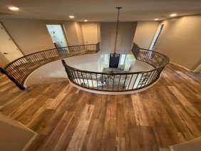 Floor One - Photo 5