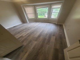 Riley's Flooring & Tile - Photo 2