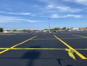 Great Lakes Asphalt Paving & Sealcoating LLC - Photo 0