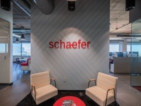Schaefer - Photo 1