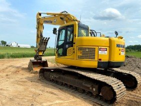 Fox Equipment - Photo 3