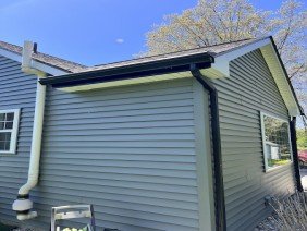 Gutter Helmet Of Michigan and Illinois - Photo -1