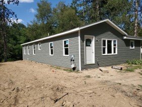 HQ Siding and Trim - Photo 2