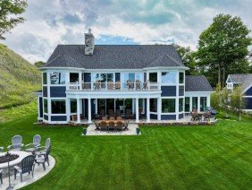 Harbor View Custom Builders - Photo 5