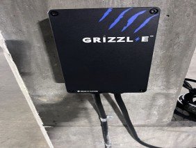 H Electrics - Photo 2