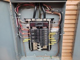 Lightning Electric LLC - Photo 1