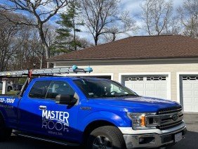 Master Roof - Photo 6