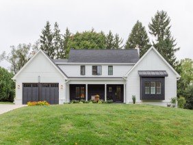 Axis Architecture + Interiors - Photo 5