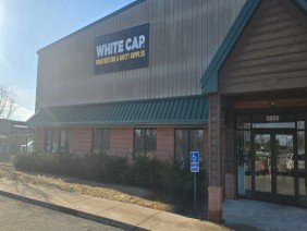 White Cap - Photo 1