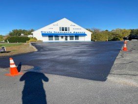 Dino & Son Paving & Sealcoating - Photo 2