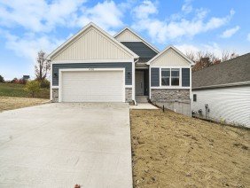 Great Lake Construction - Photo 1