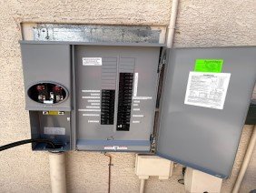 Farris Electric LLC - Photo -1