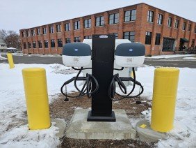 Home Service Electrical - Photo 1