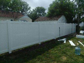 L and L Fence Company - Photo 1