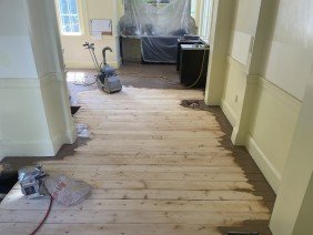 Custom Hardwood Floors - Photo 4