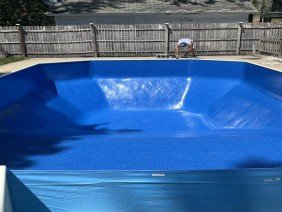 Polynesian Pool & Spa - Photo 2